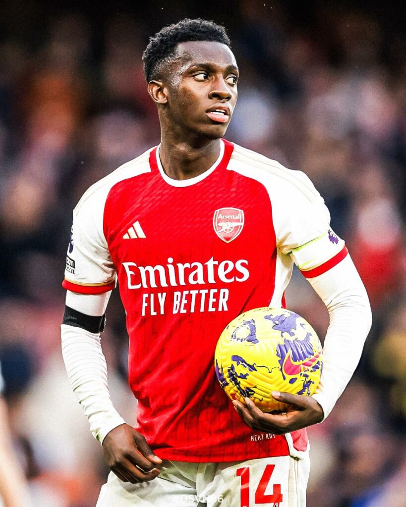 Eddie Nkietah vẫn muốn ở lại Arsenal